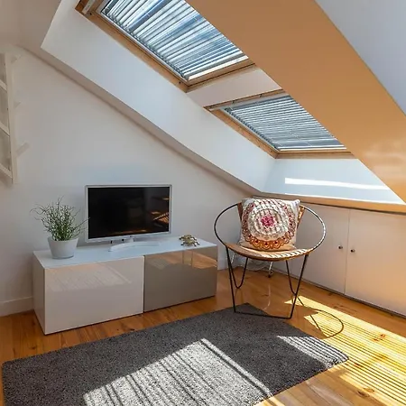 Olh'O Tejo Studio Apartment Apartment